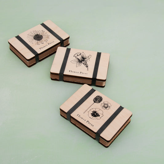 Pocket Flower Press - Flower Line Drawing