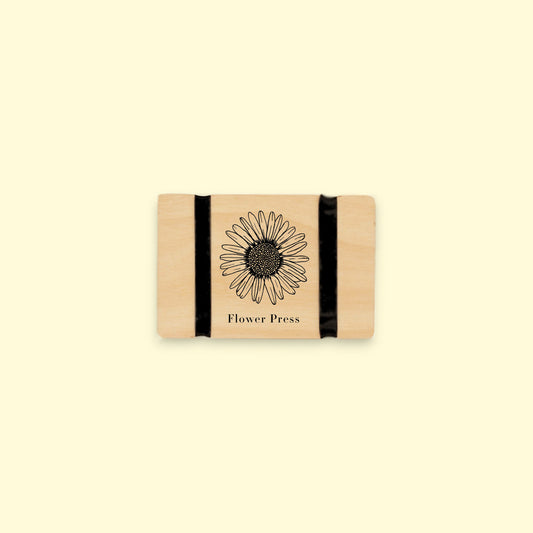 Pocket Flower Press - Daisy Line Drawing