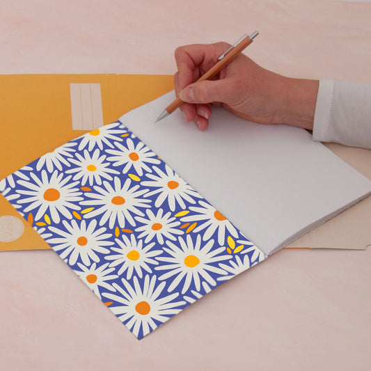 A5 Notebook + Folder - Daisy