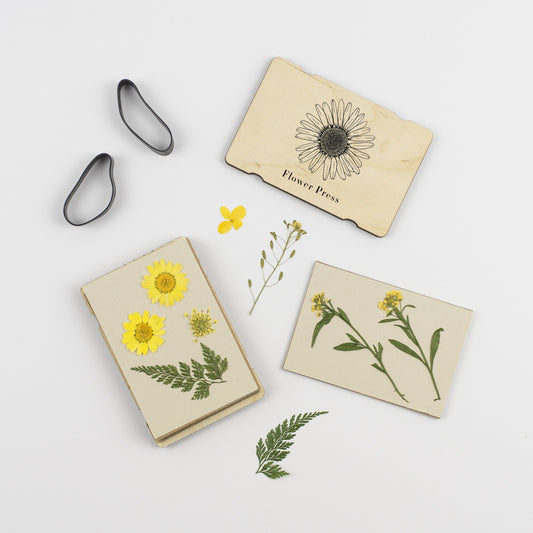 Mini Flower Press With Flower Line Drawing Design by Studio Wald