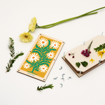 Load image into Gallery viewer, Extra Large Flower Press with Daisy Design by Studio Wald
