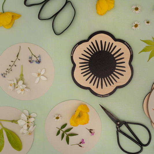 Flower Shaped Press - Light Silhouette