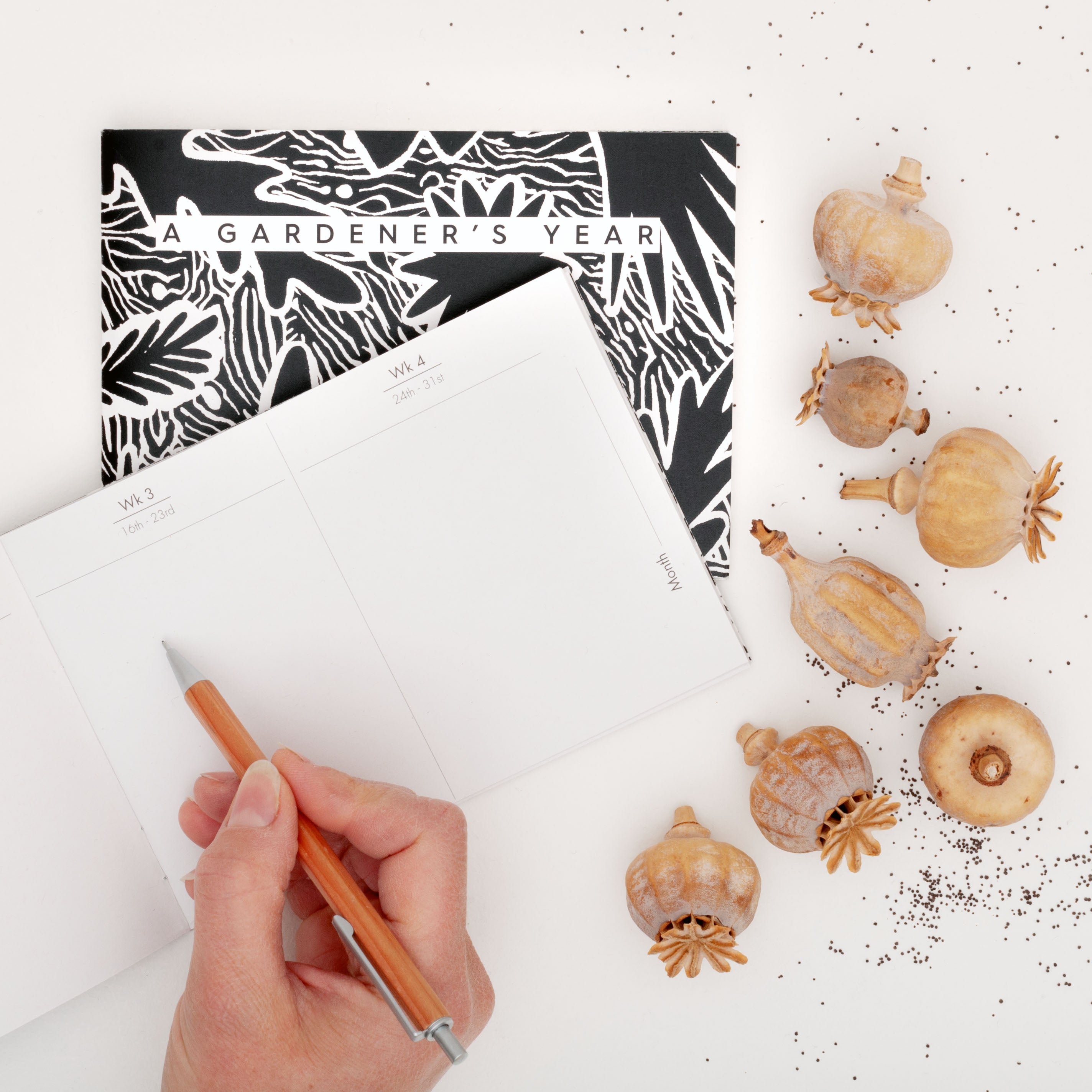Pocket Gardening Diary by Studio Wald